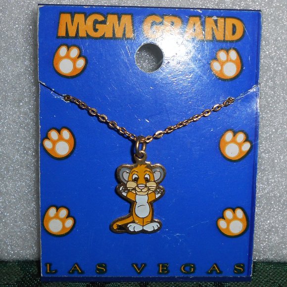 MGM Film Movie Clapper Board Pin Lot of 2 - Picture 13 of 14